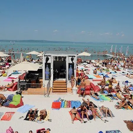 Palazzo Lägenhet Siófok